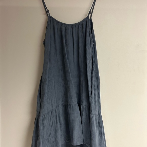 Universal Thread Charcoal Sleeveless Top - Picture 5 of 6